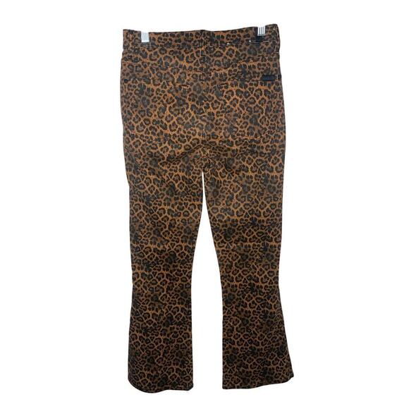 7 For All Mankind Slim Kick Leopard Printed Flare Capri Jeans - Picture 5 of 5